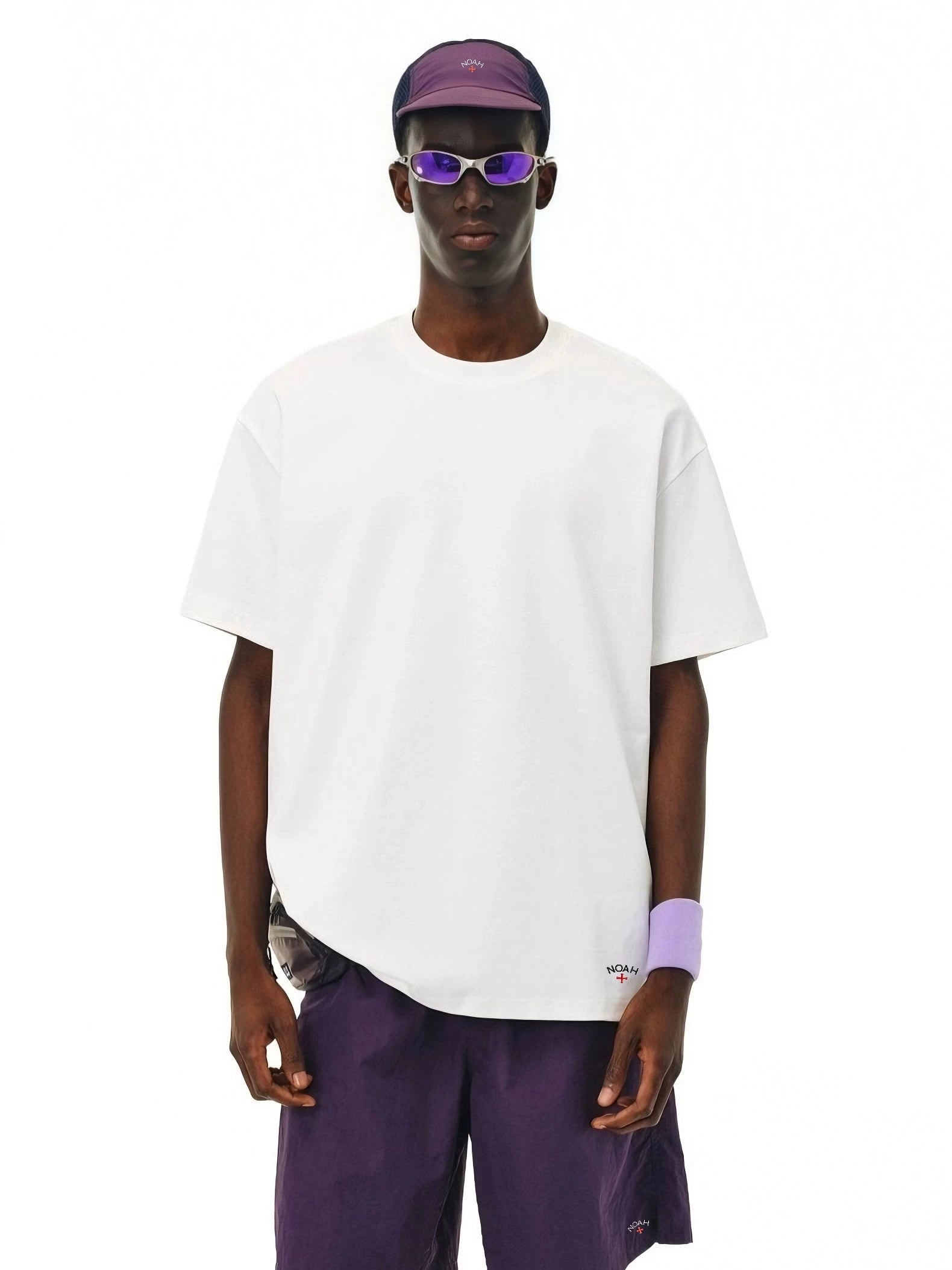 NOAH MARS Embroidered Small Cross at the Left Bottom, Simple and Versatile Casual Men's Cotton Trendy Short Sleeve T-shirt