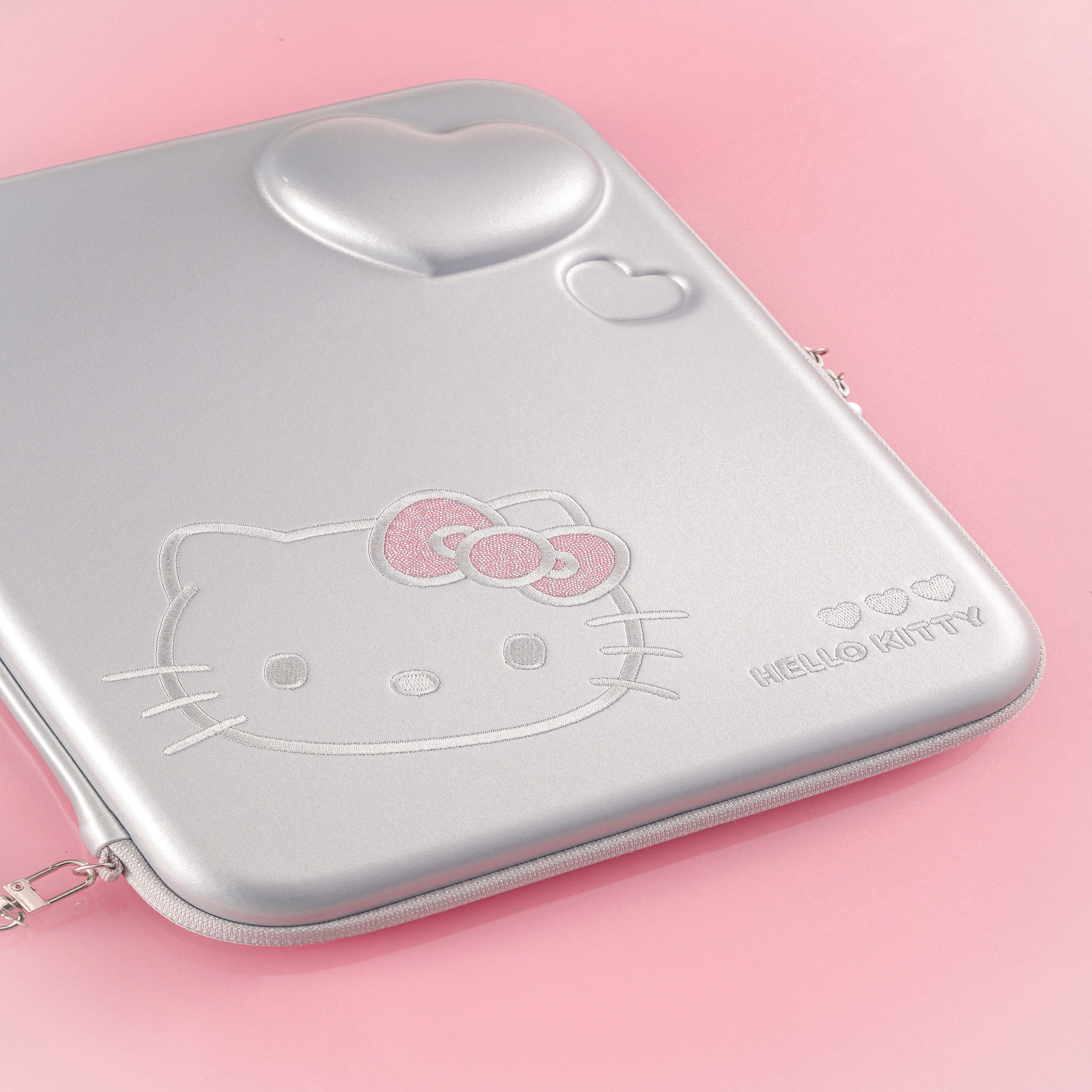 Hello Kitty Shining Silver Heart iPad Sleeve