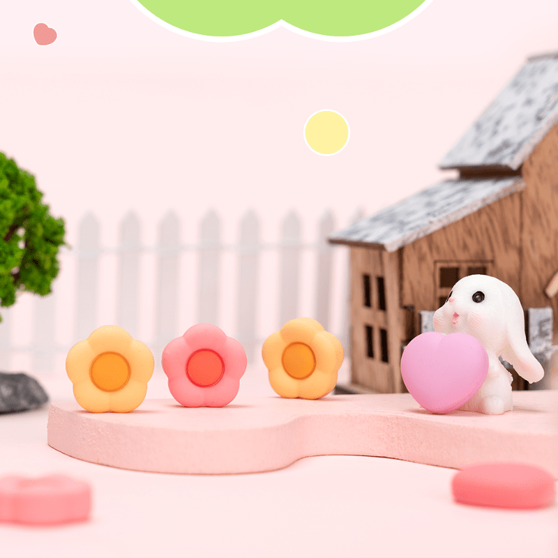GeekShare Flower-Heart Thumb Grips