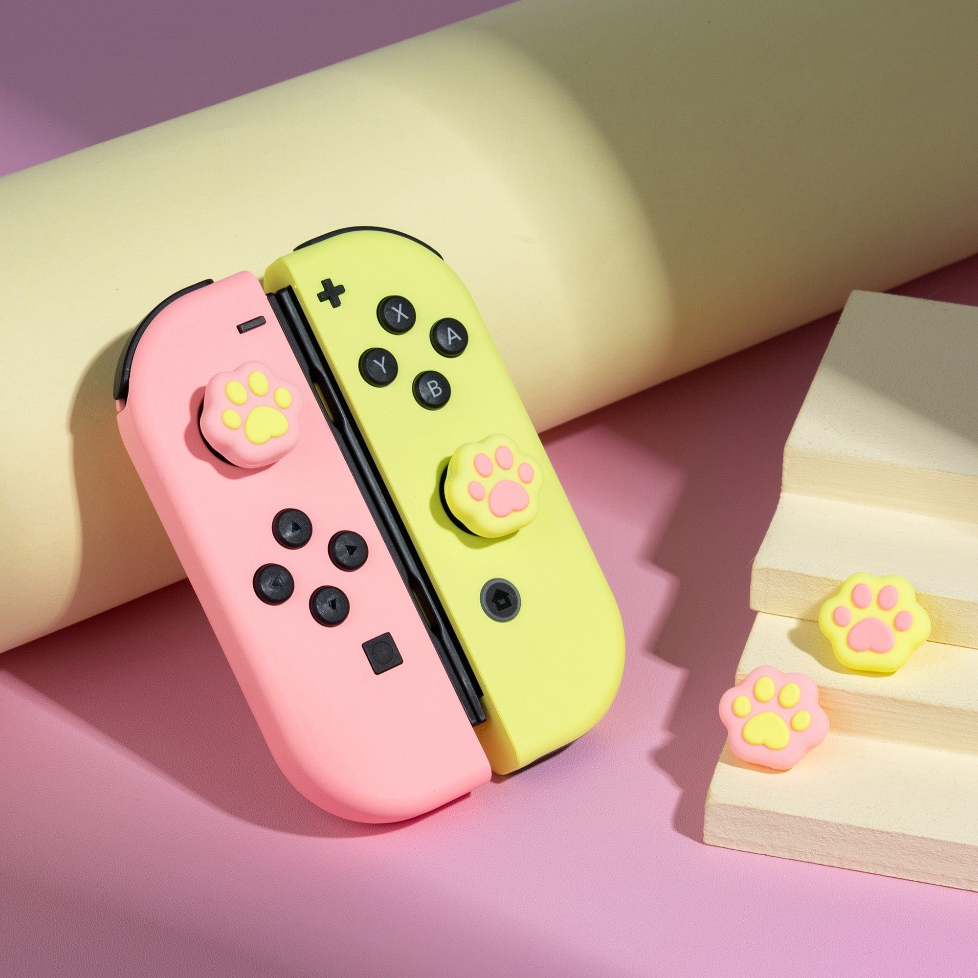GeekShare Cat Paw Shape Thumb Grips