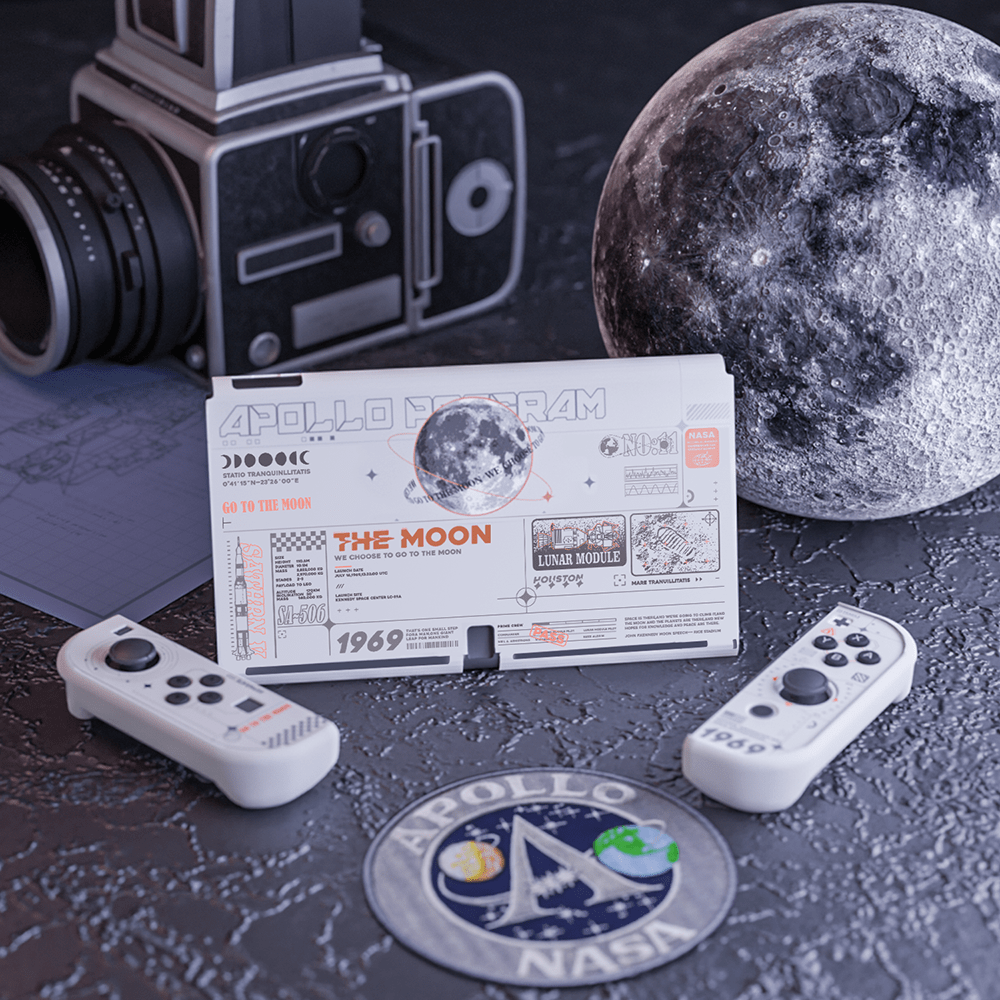 GeekShare  Moon Exploration Protective Case