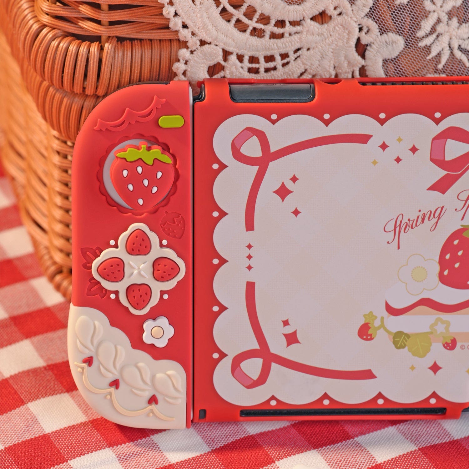 GeekShare Cream Strawberry Silicone Protective Case